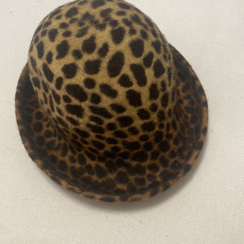 Eric Javits Leopard Print Vintage Animal Print Package Left Hat